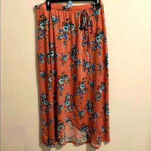 Maxi skirt